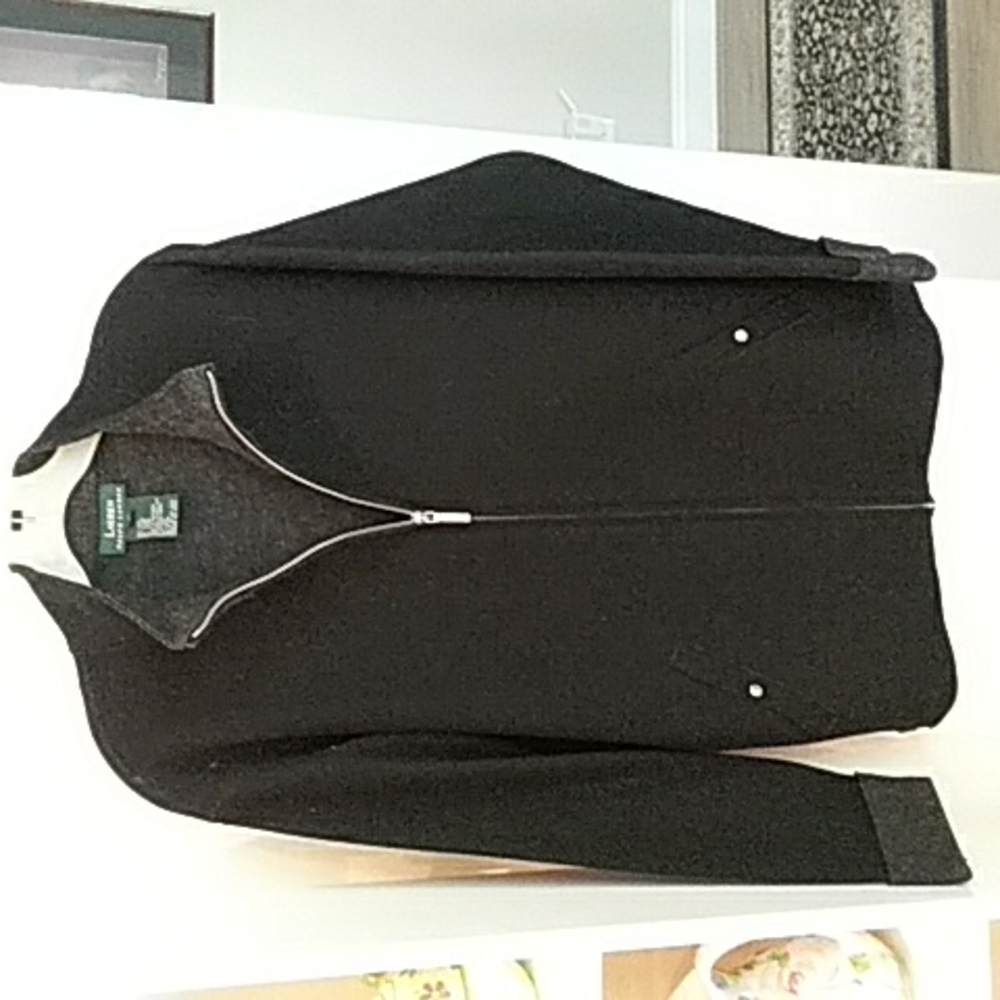 Ralph Lauren women's jacket with front zipper and pockets,